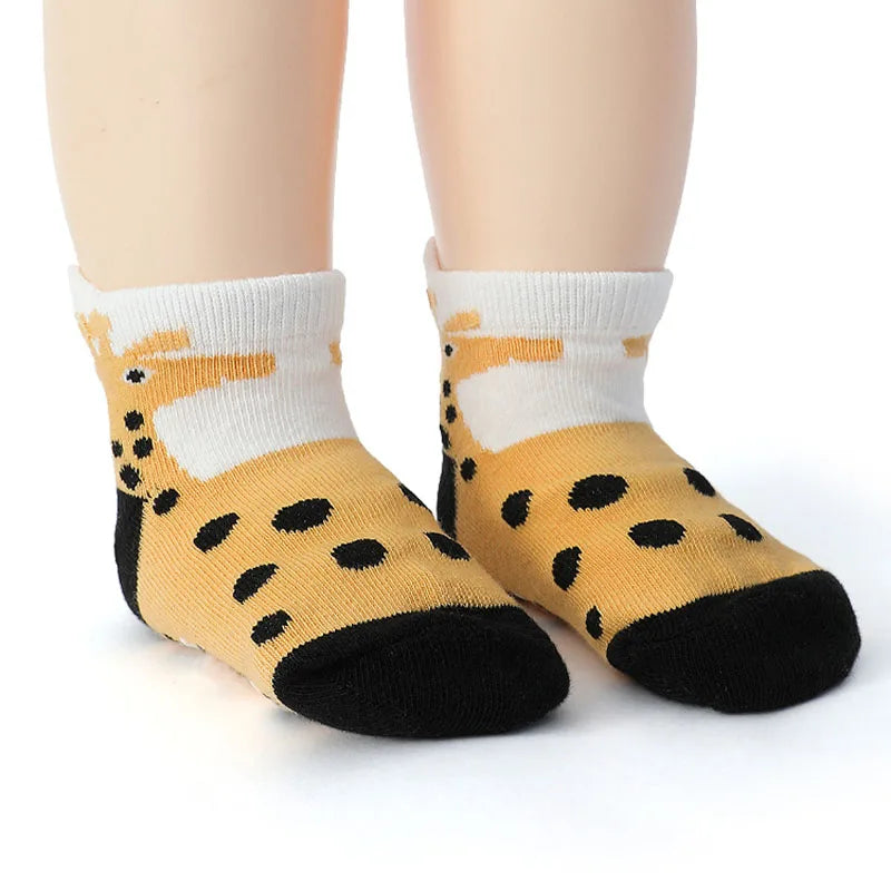 6 Pares de Medias Antideslizantes para Niños con Diseño de Animales – Algodón Suave para Todas las Estaciones