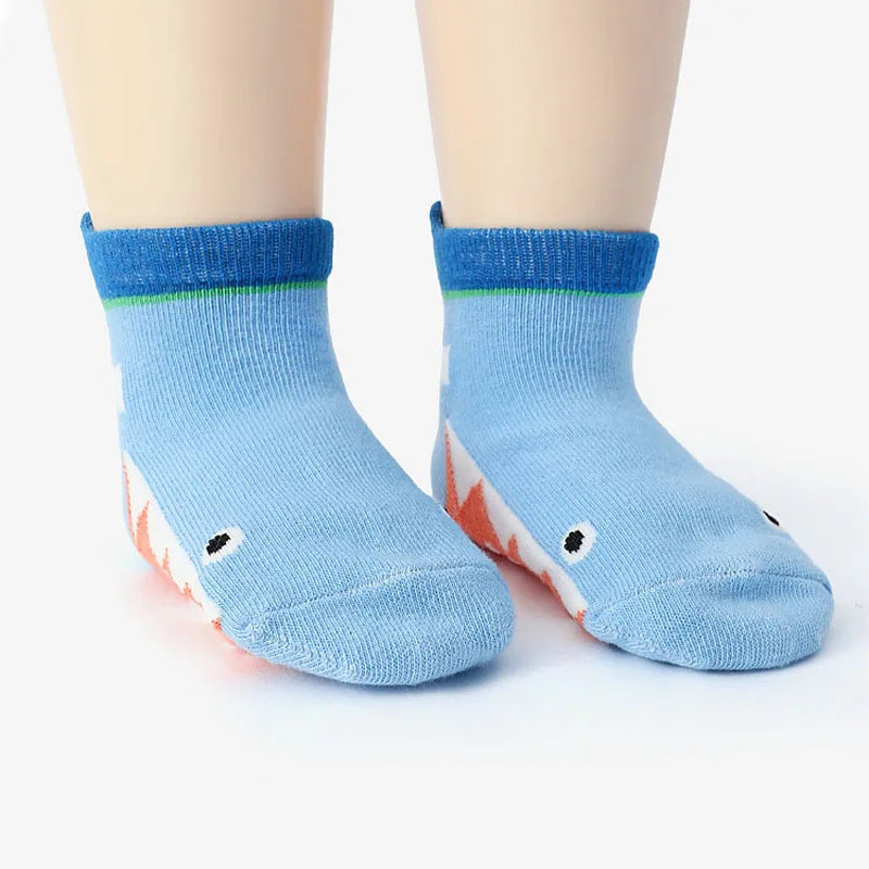 6 Pares de Medias Antideslizantes para Niños con Diseño de Animales – Algodón Suave para Todas las Estaciones